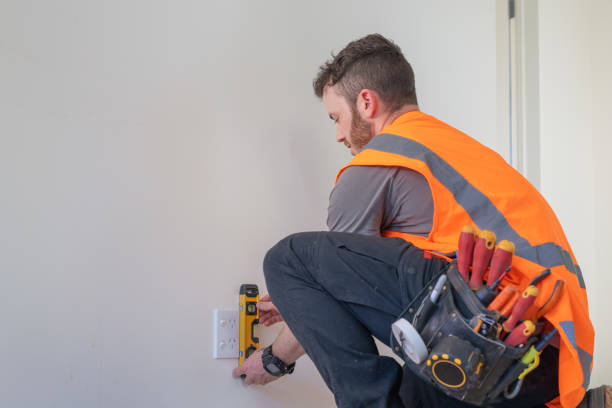 Best Emergency Electrical Repair  in Pinewood Estates, TX